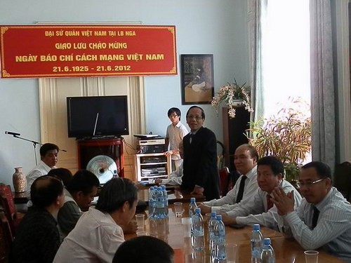 Vietnamese Embassy in Russia holds media meeting - ảnh 1